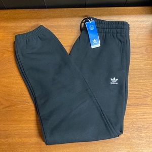 Womens adidas sweatpants size large